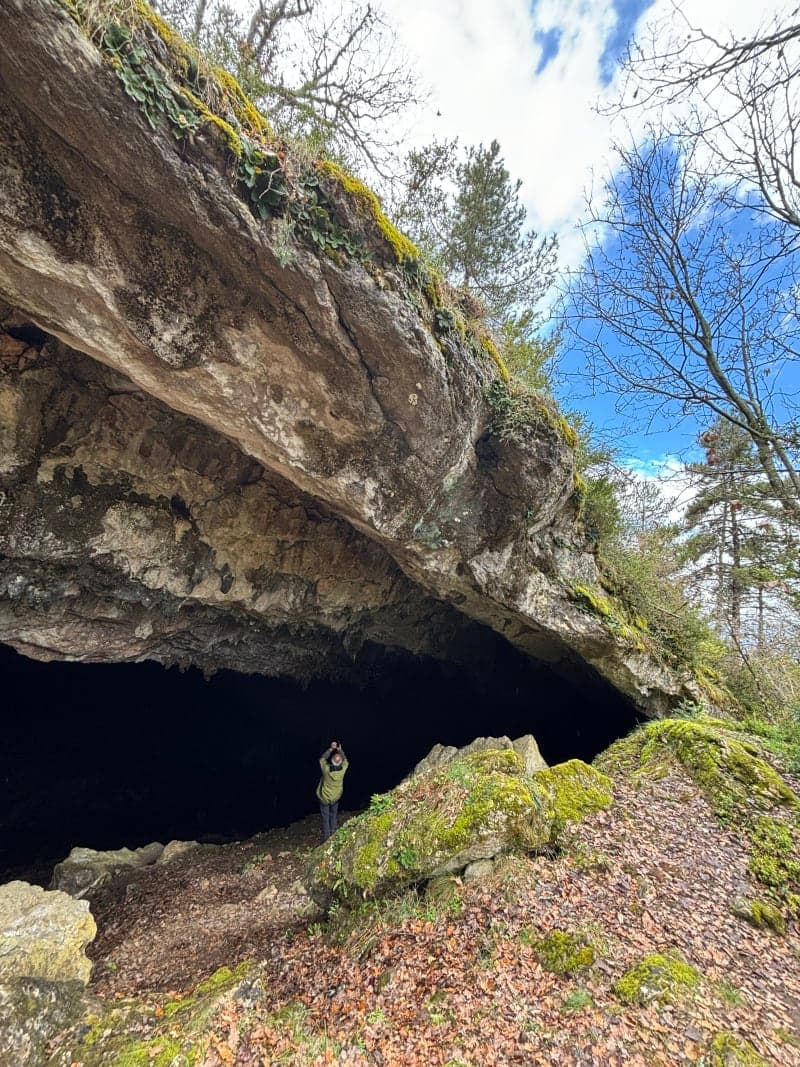 La Cova Negra en el Montsec de Rúbies